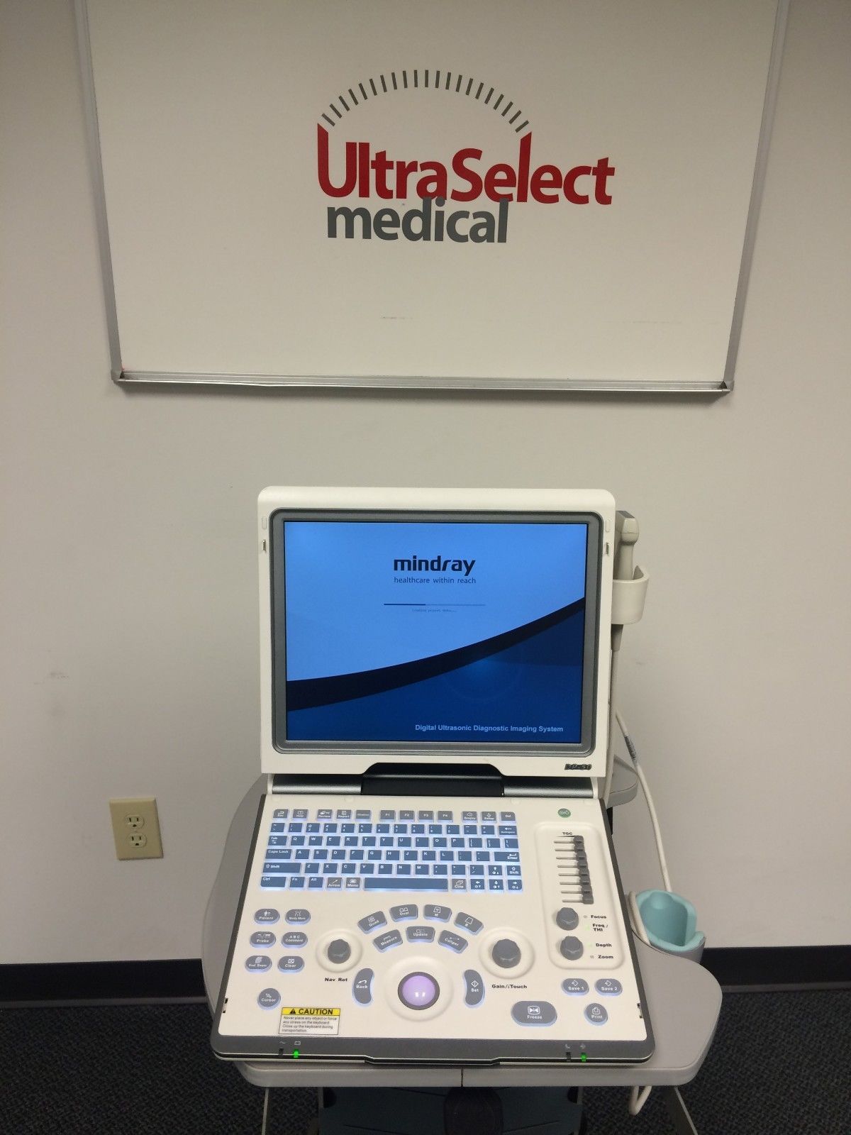 NEW Mindray DP50 Portable Ultrasound with 1 Probe Included DIAGNOSTIC ULTRASOUND MACHINES FOR SALE