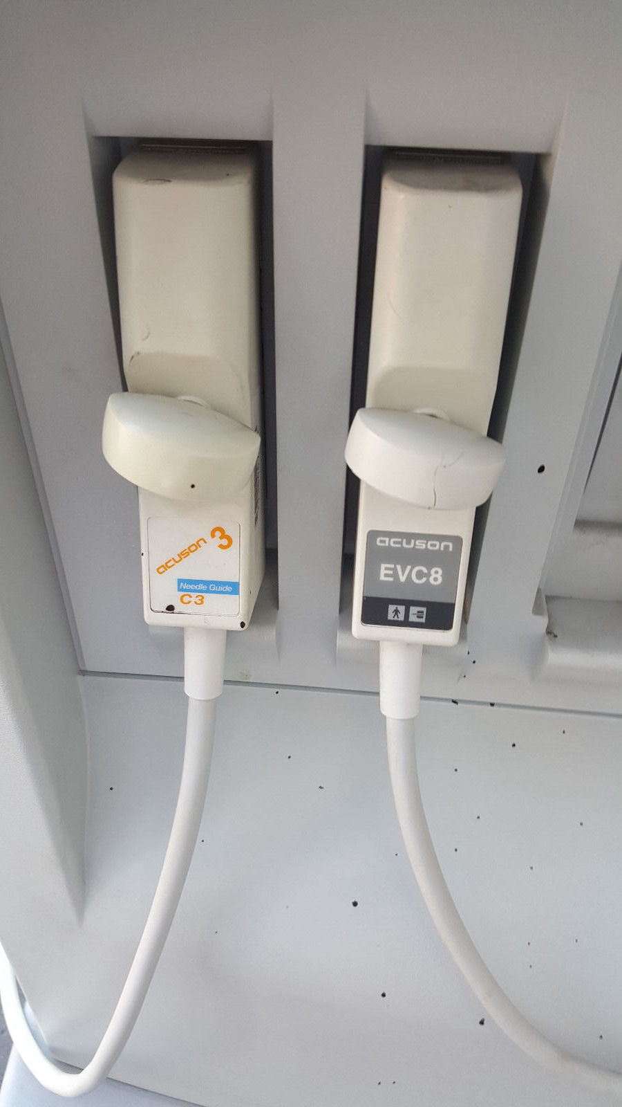 Siemens Acuson Aspen Ultrasound With C3 & EVC8 Transducer Model ASP DIAGNOSTIC ULTRASOUND MACHINES FOR SALE