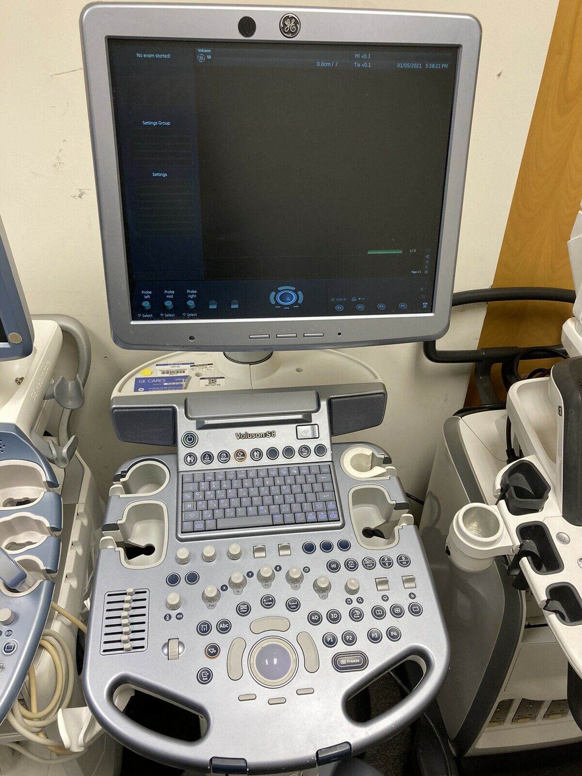 GE Voluson S8 BT11 Ultrasound System DIAGNOSTIC ULTRASOUND MACHINES FOR SALE