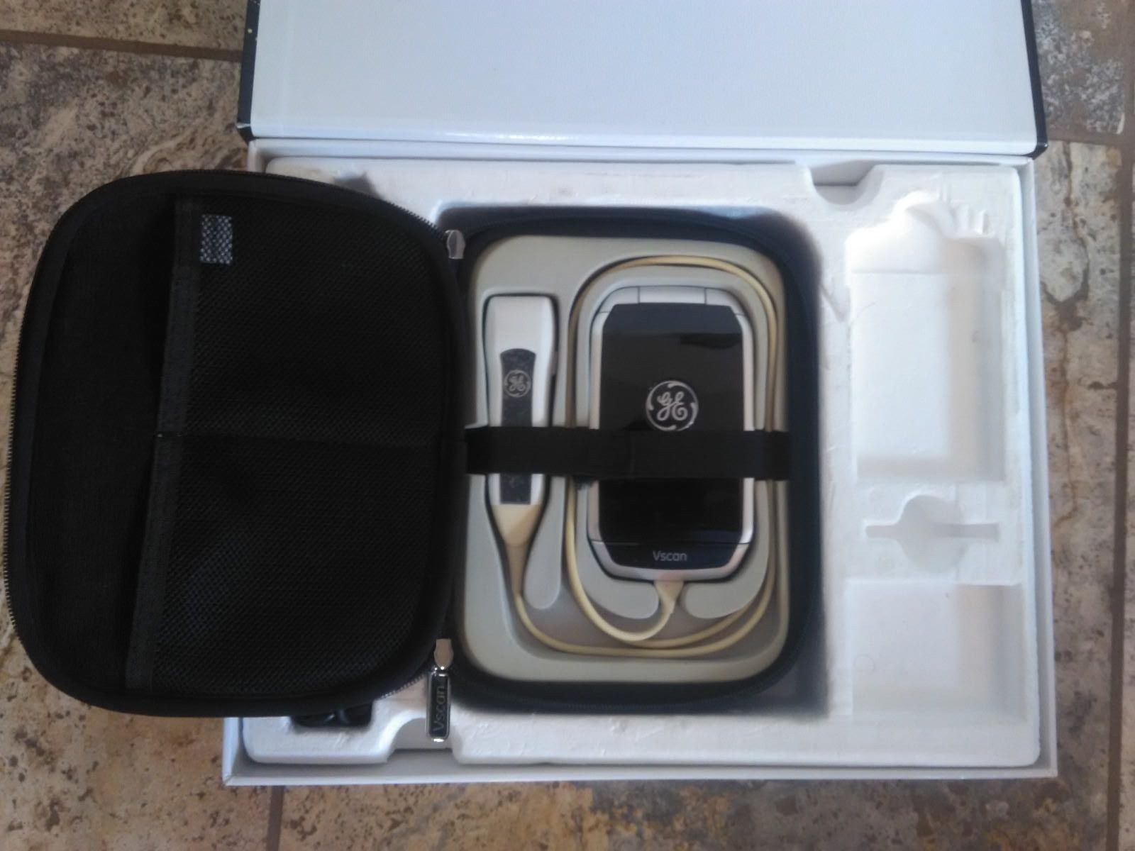 Portable Diagnostic Ultrasound Machine System GE VSCAN  DIAGNOSTIC ULTRASOUND MACHINES FOR SALE