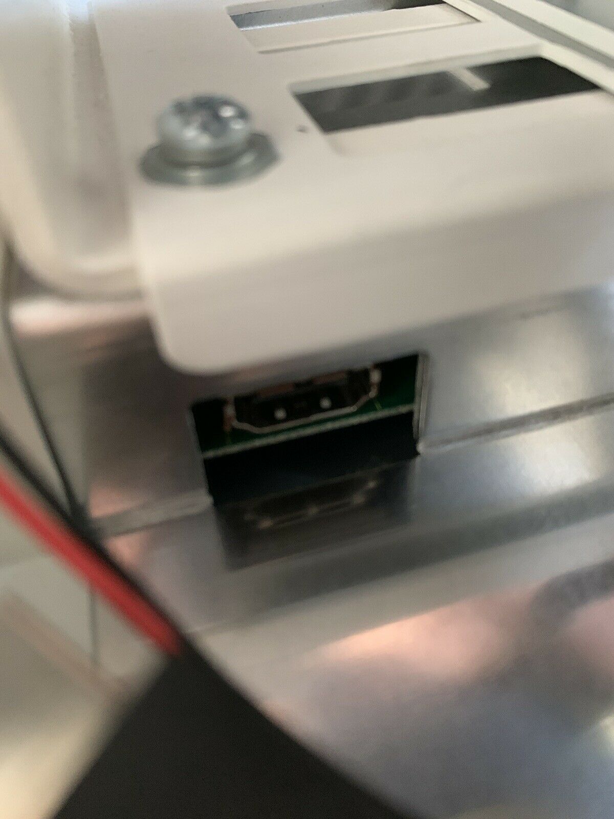 LCD MONITOR GA700 FOR GE LOGIQ 9 ULTRASOUND SYSTEM P/N: 0FTD1060 DIAGNOSTIC ULTRASOUND MACHINES FOR SALE